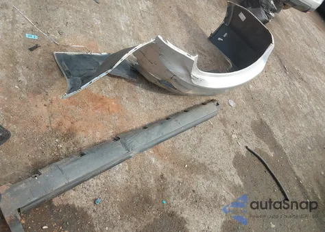 2017 Chevrolet Impala 1Lt z USA, uszkodzony, nr VIN 2G1105SA7H9176142